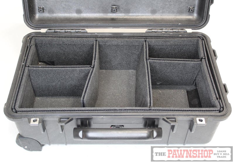 Pelican 1510 Rolling Carry On Protector Case Carousel 4