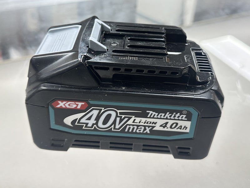 Makita - 40V Max - BL4040- Li-Ion Battery - 40V - 4.0Ah - (F4) Carousel 1