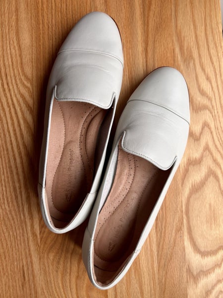Comfy Hush Puppies Loafers | Cream | AU/US 8.5