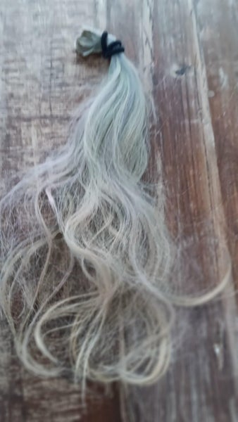 Clip On human hair extensions Carousel 6