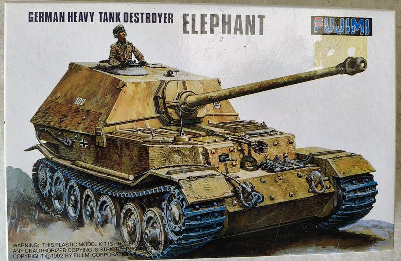 FUJIMI 76005 GERMAN HEAVY TANK DESTROYER ELEFANT - 1/76 Carousel 1