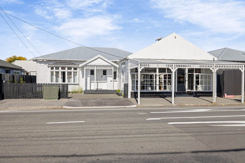 gallery carousel 1