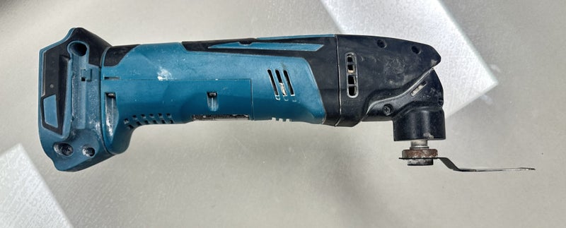 Makita - DTM50 - 18V - Cordless Multitool - (F4) Carousel 2