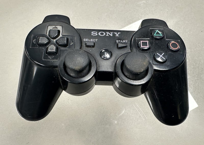 PS3 Controller - Black - #4 (C1) Carousel 1