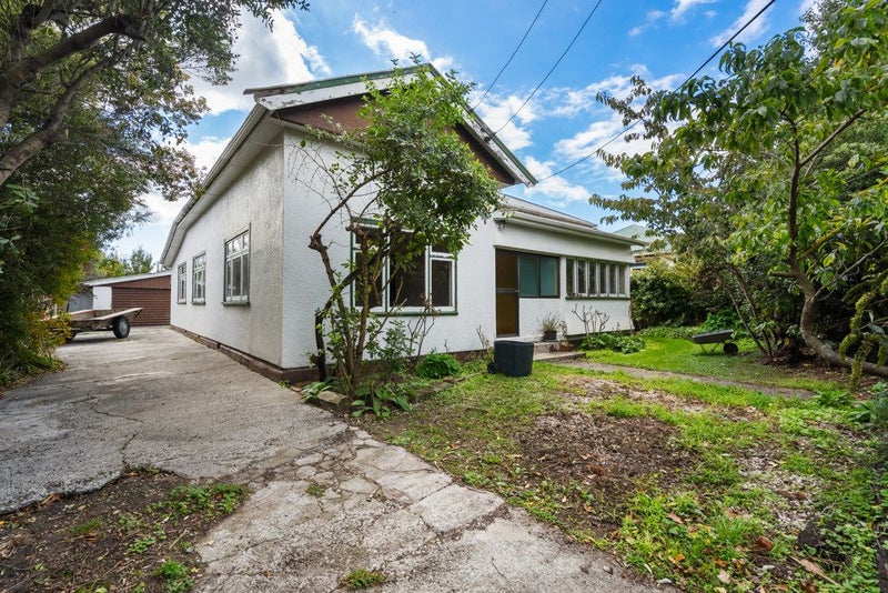 Image 1 of 24