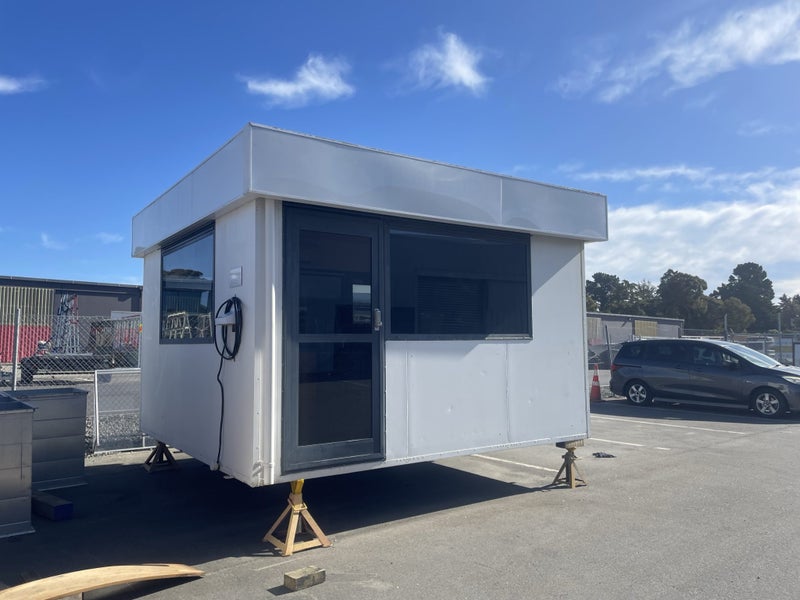 Sleep out /office /front desk Carousel 1