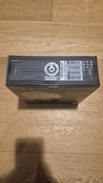 JBL Tour One M3 Bluetooth Headphones Carousel 4