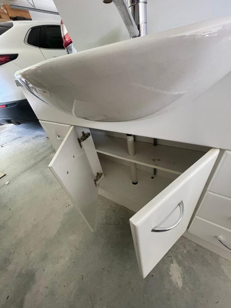 Bathroom Vanity Carousel 1