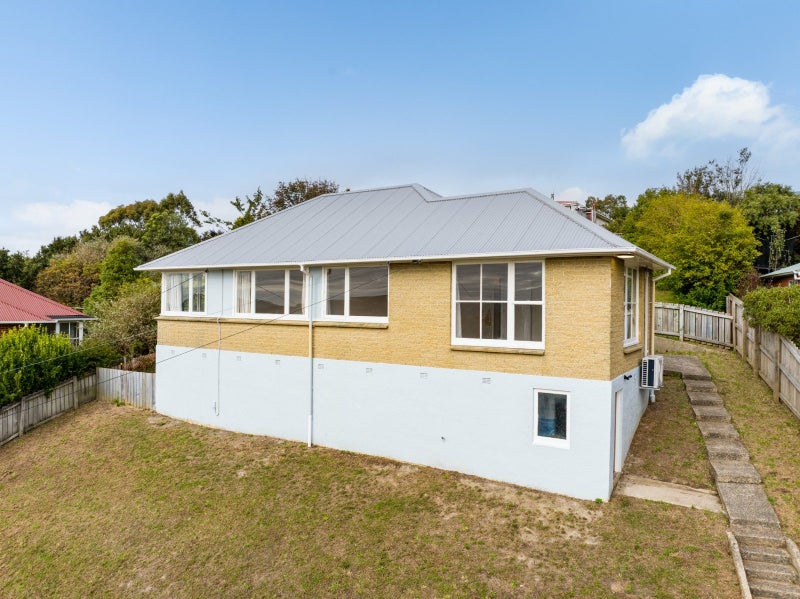 Image 1 of 17