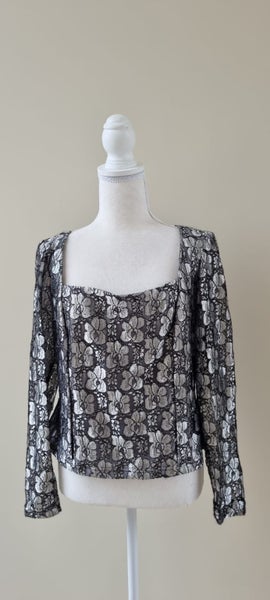 Mr K 2 Piece Skirt Suit size 16-18 Stylebubble Carousel 1
