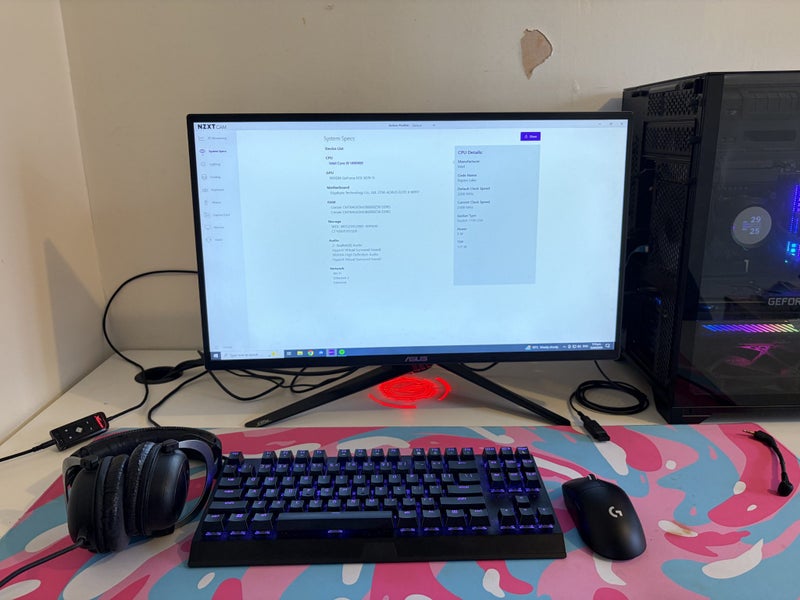 High-End Gaming PC + 240Hz ROG Monitor – Excellent Condition Carousel 2