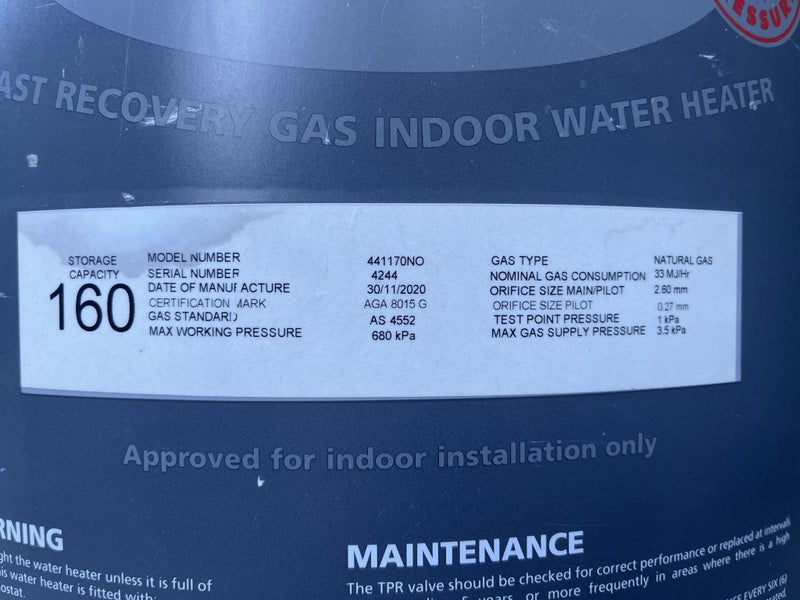 Gas hot water cylinder Carousel 3