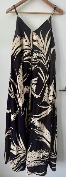 Cos Dress Carousel 2