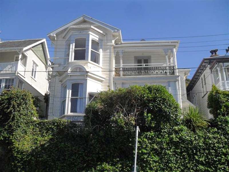 Image 1 of 7