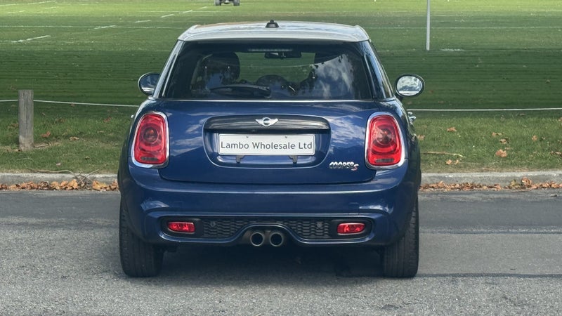 2016 MINI Cooper S 2.0 Turbo - 6-Speed Auto - E...483776526760038403