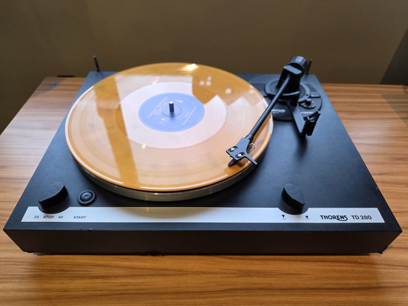 Thorens TD280 semi-automatic belt drive Turntable Carousel 1