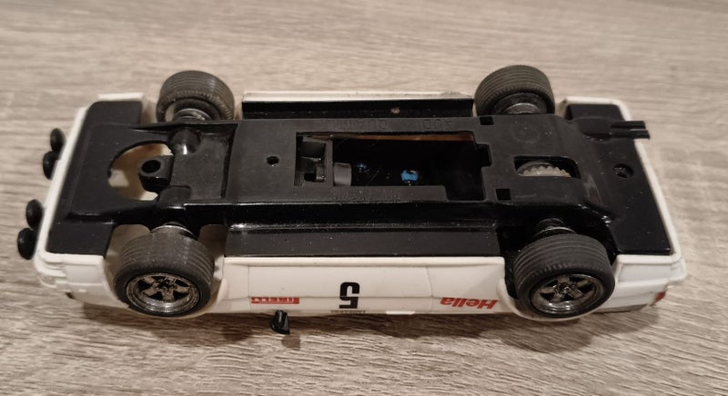 SCALEXTRIC AUDI QUATTRO COUPE - BODY & CHASSIS ONLY Carousel 2