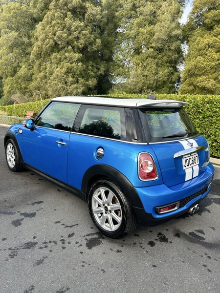 2010 MINI Cooper S443951211799521282