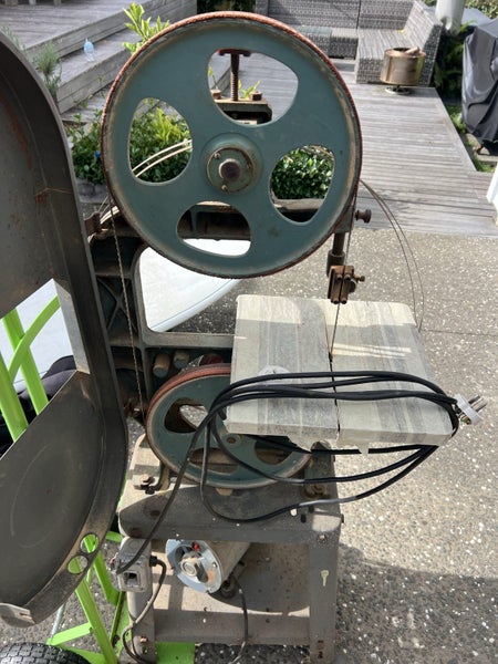 Band saw older than your grandad Carousel 3