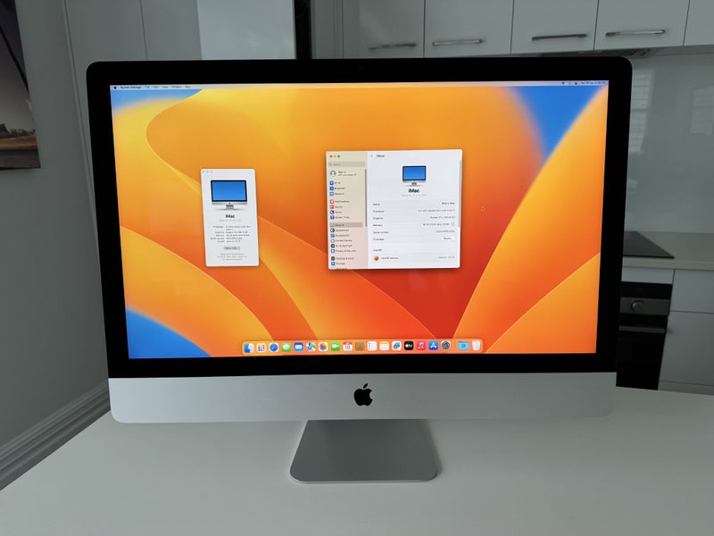 Apple iMac 27" Retina 5K (2017) - 4.2GHz i7, 16GB Ram, 512GB SSD Carousel 1