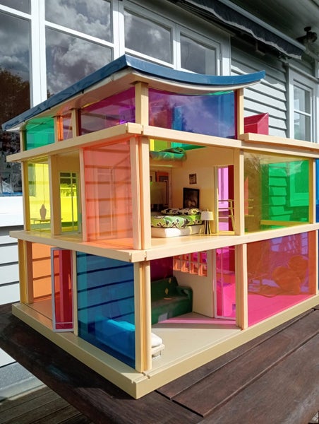 The Kaleidoscope House (ultra modern dollshouse) Carousel 1