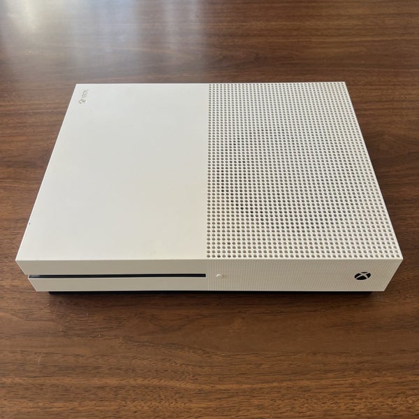 Xbox One S Console Set - Great Condition Carousel 2