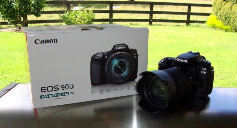 CANON 90D + 18-135 ZOOM LENS = VIRTUALLY NEW! Carousel 2