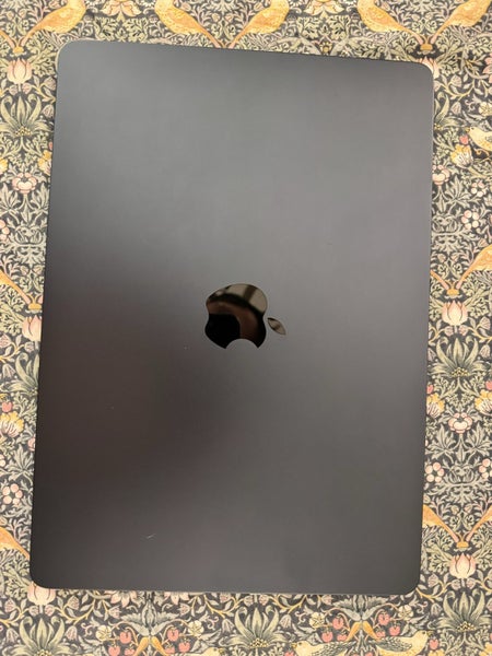 Apple MacBook Air M3 midnight Carousel 2