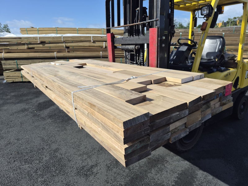 VITEX DECKING - SECONDS - 140 x 32mm - 112m - TS10222 Carousel 1