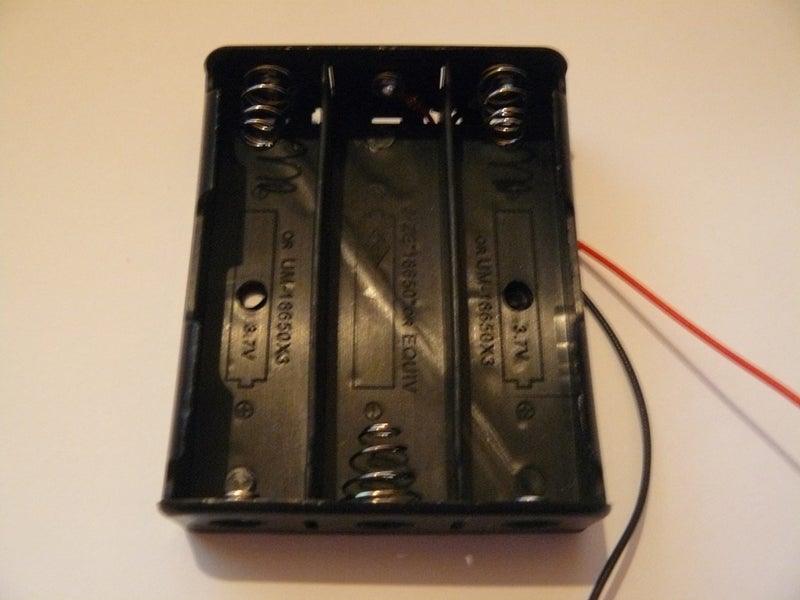 18650 (etc) 3 Cell Series Lithium Ion Holder Carousel 1