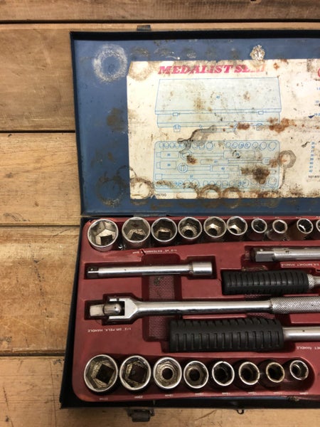 Vintage Medalist Socket Set - $1 RESERVE Carousel 2