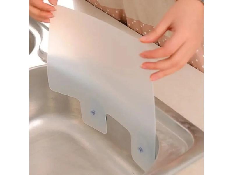 Kitchen Sink Water Splash Guards With Sucker Waterproof Screen For Dish Fruit Carousel 1