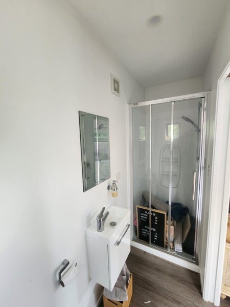 Modern 6m x 3m Tiny Home / Studio / Beauty Room Carousel 12