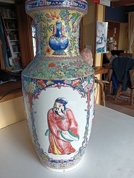 Large Chinese Decorative Vase Carousel 2