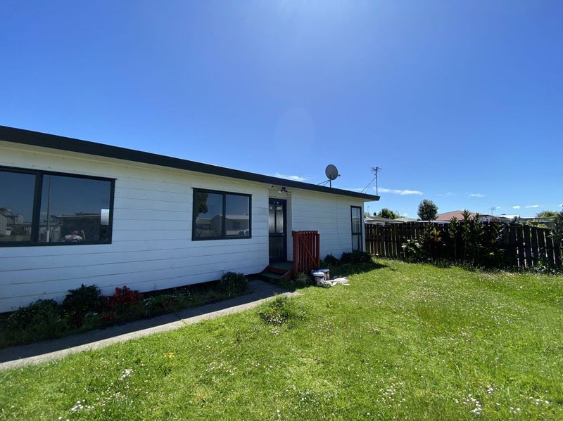 Image 1 of 14