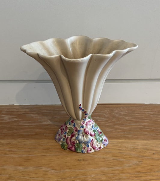***CLARICE CLIFF ‘MY GARDEN’ VASE c1930*** Carousel 1