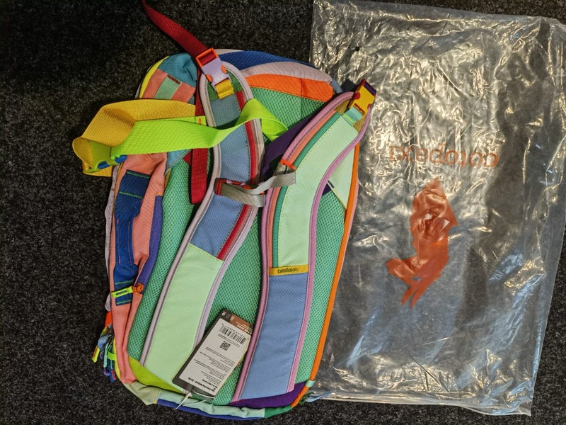 Cotopaxi allpha travel 28L rainbow bacpack brandnew Carousel 2
