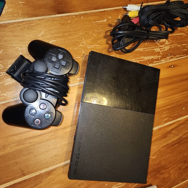 \\PS2// Playstation 2 Console Carousel 1