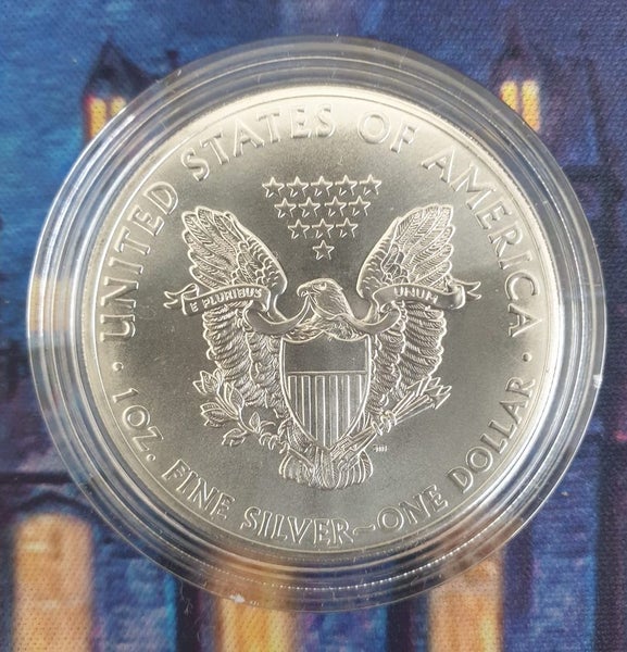 ** $1 Reserve - 1 ounce 2014 Silver Eagle Coin from the US Mint 0.999 silver ** Carousel 1