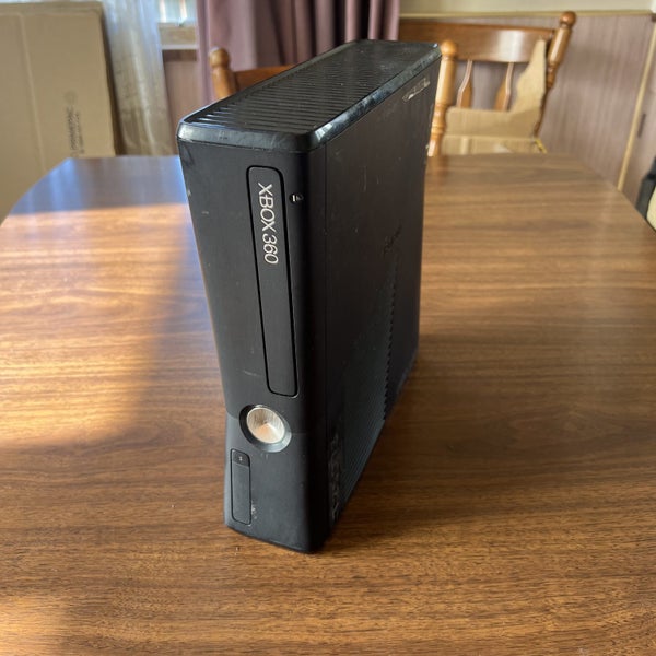 Xbox 360 S Console - Red light Carousel 1