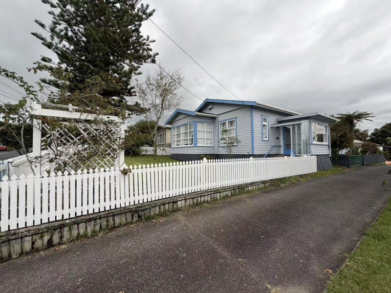 Image 1 of 20