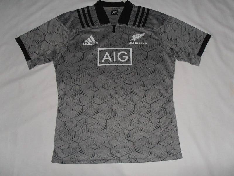 ALL BLACKS TRAINING JERSEY- XL Carousel 1