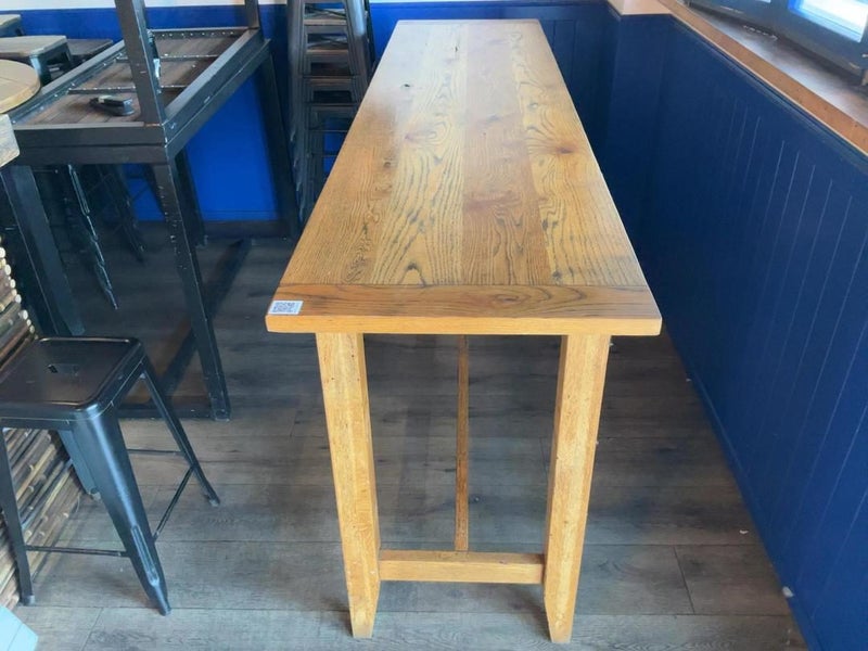 Wooden Bar Leaner Carousel 2