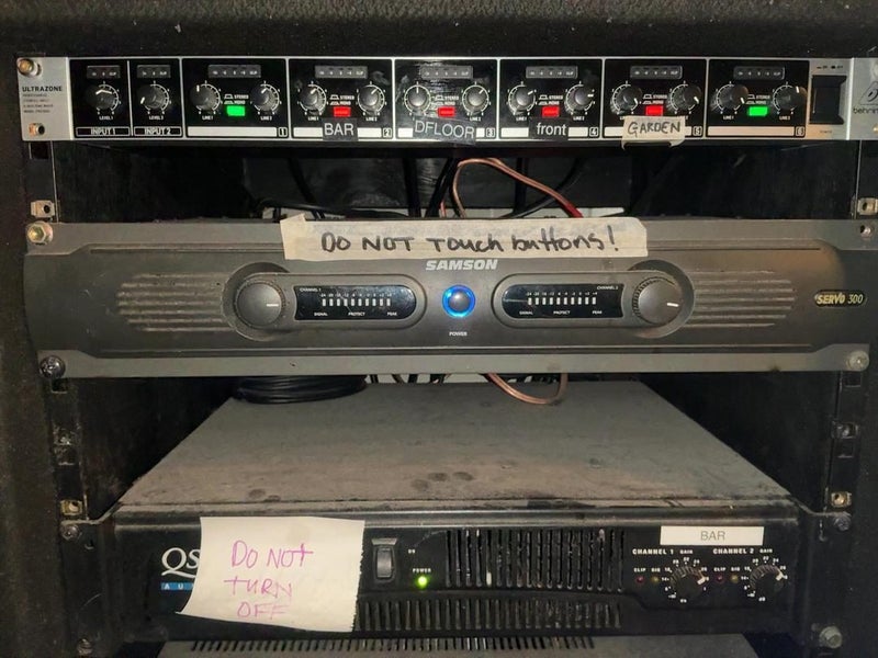 Restaurant Sound System (inc Mixer, amps, speakers) Carousel 2