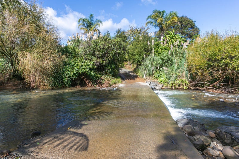 gallery carousel 24
