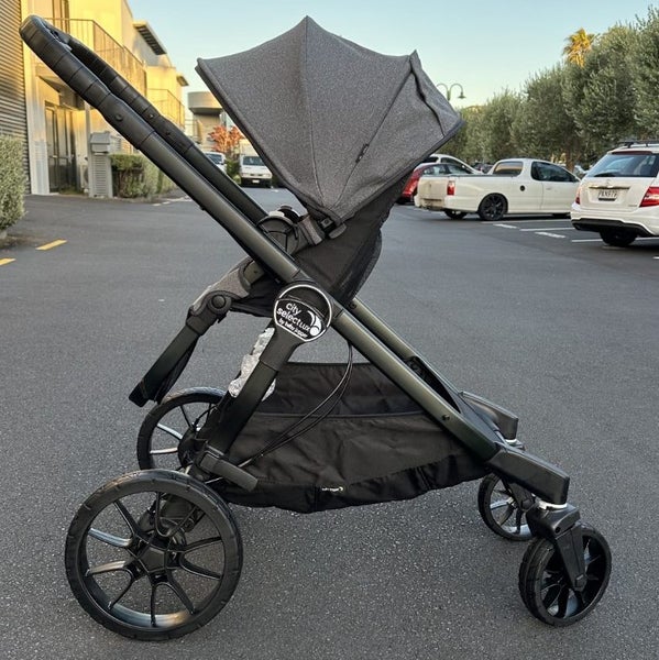 Baby Jogger City Select LUX Pram Grey