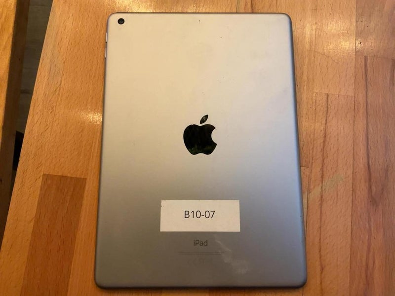 iPad 6th Generation Carousel 2