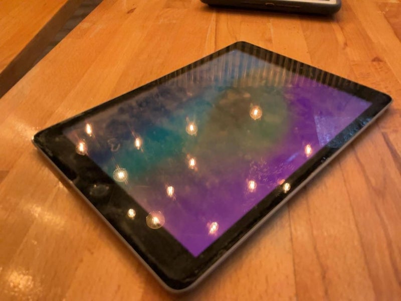 iPad 6th Generation Carousel 4