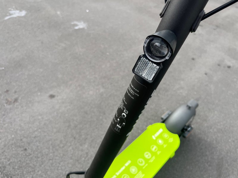 Demo Navee N65I Electric Scooter – Durable Commuter E-Scooter with Long Range Carousel 2