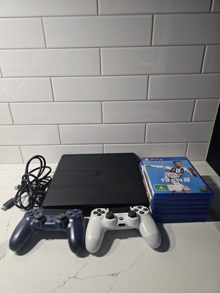 $1 res- ps4 slim 1tb bundle Carousel 1